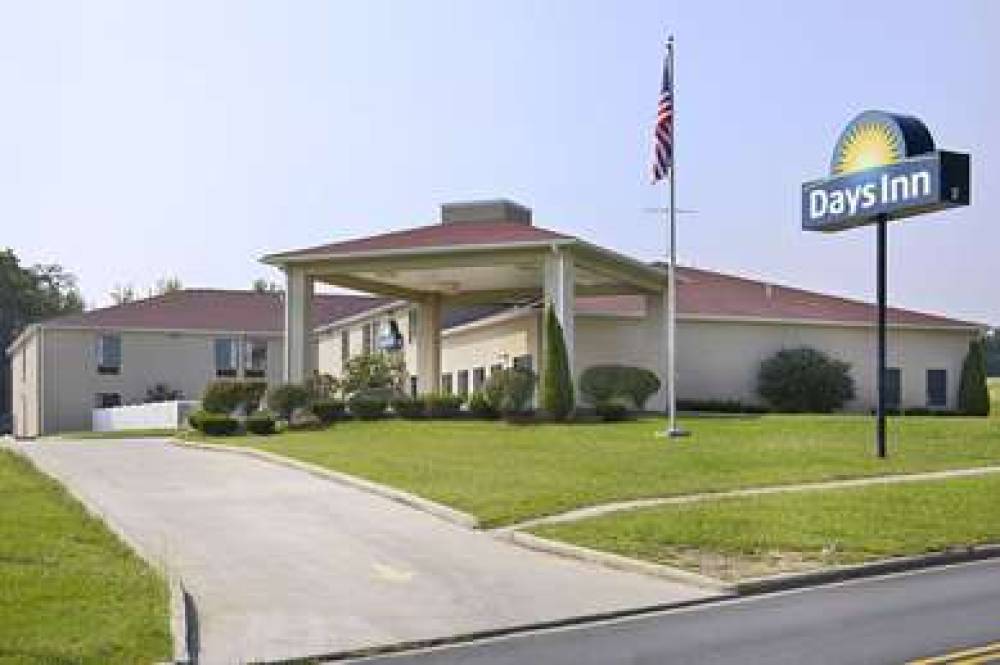 Days Inn By Wyndham Hillsboro 1