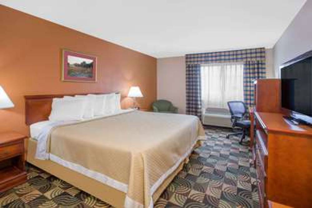 Days Inn By Wyndham Hillsdale 9