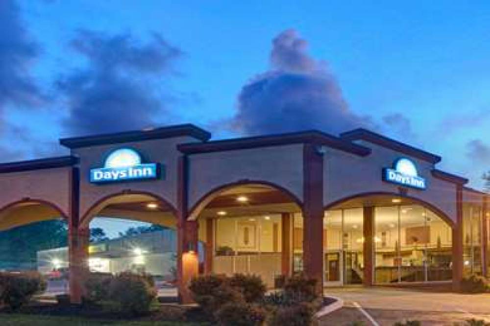 Days Inn By Wyndham Kansas City