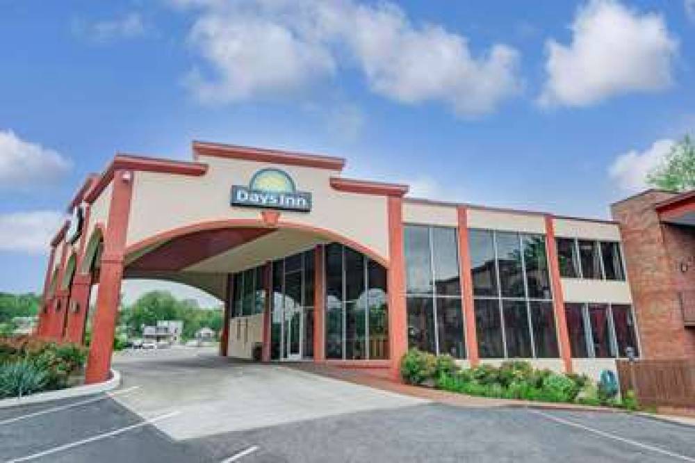 Days Inn By Wyndham Kansas City 2