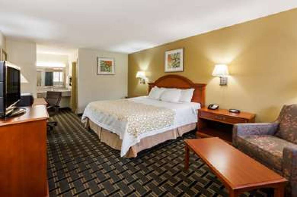 Days Inn By Wyndham Kent - Akron 9