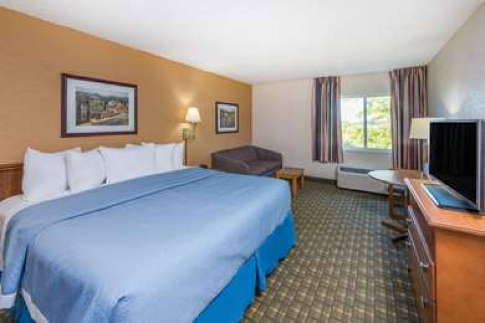 Days Inn By Wyndham Kirksville 8