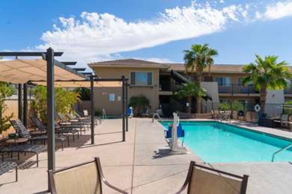 Days Inn By Wyndham Lake Havasu 6