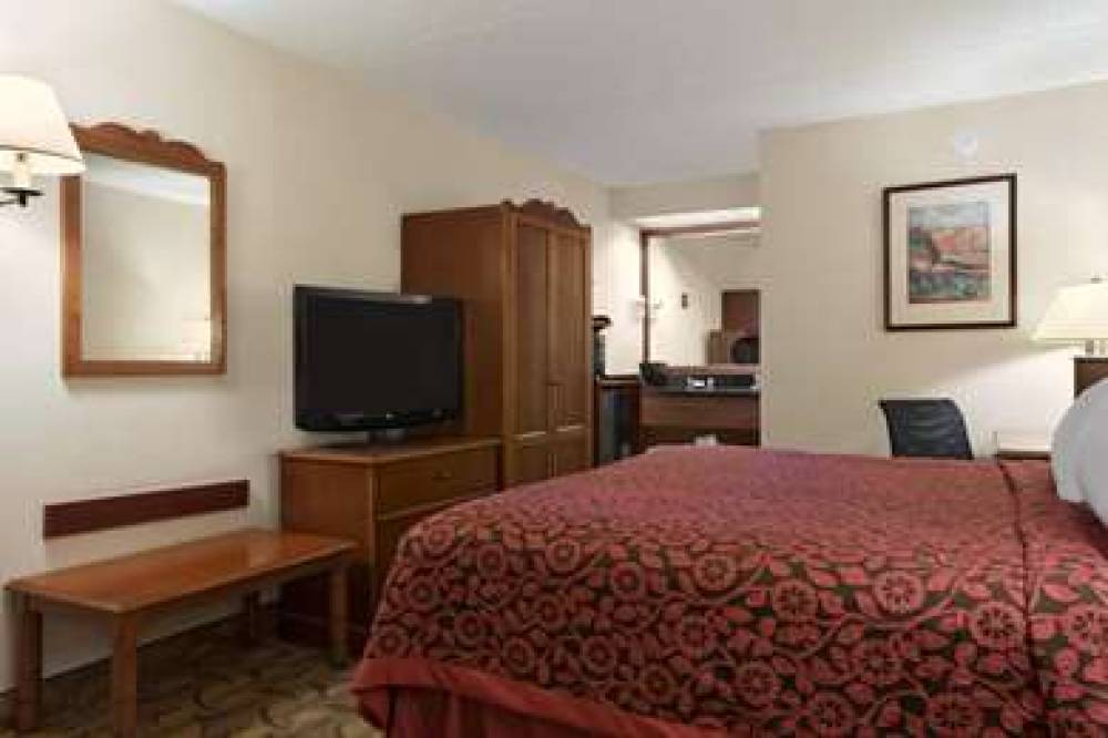 Days Inn By Wyndham Las Cruces 4