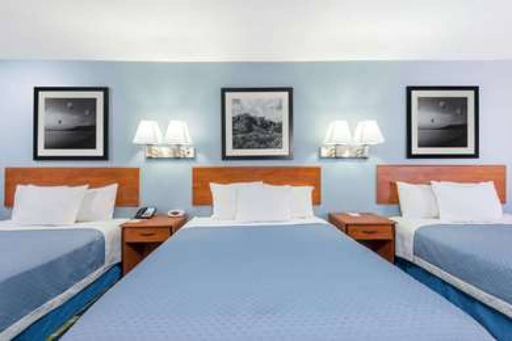 Days Inn By Wyndham Las Vegas 10