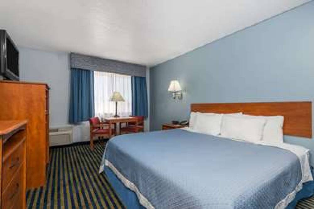 Days Inn By Wyndham Las Vegas 4