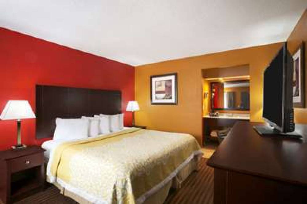 Days Inn By Wyndham Liberty/NE Kansas City 6