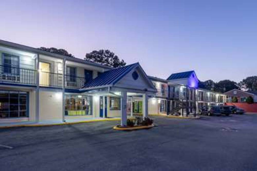 Days Inn By Wyndham Lincolnton 4