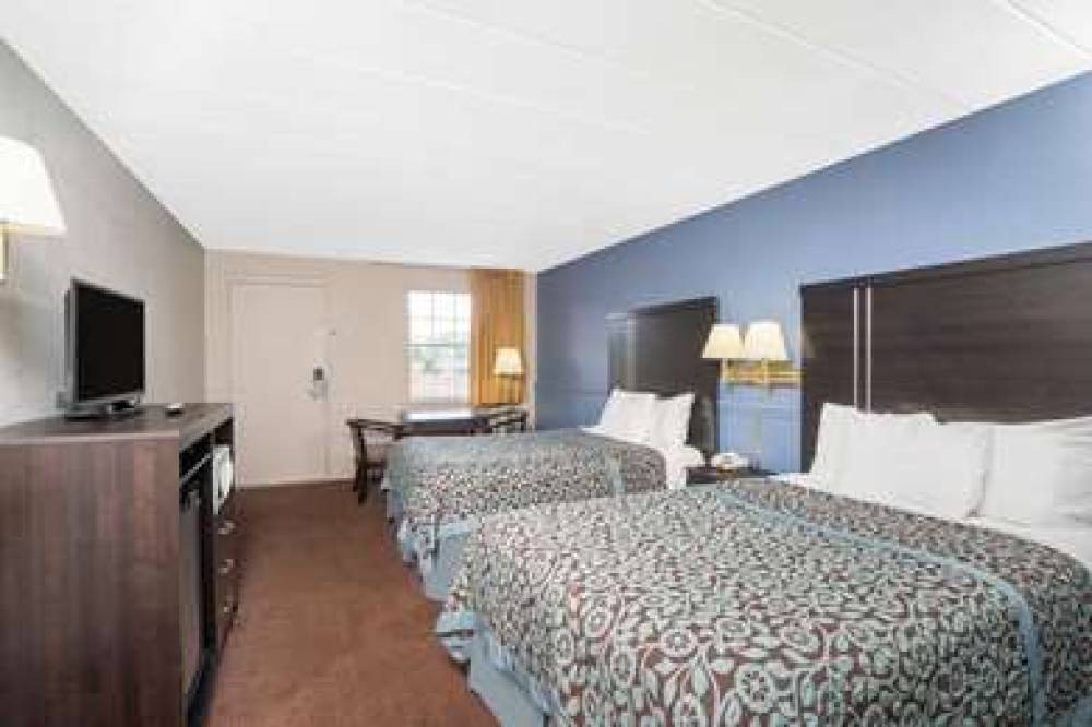 Days Inn By Wyndham Lincolnton 10