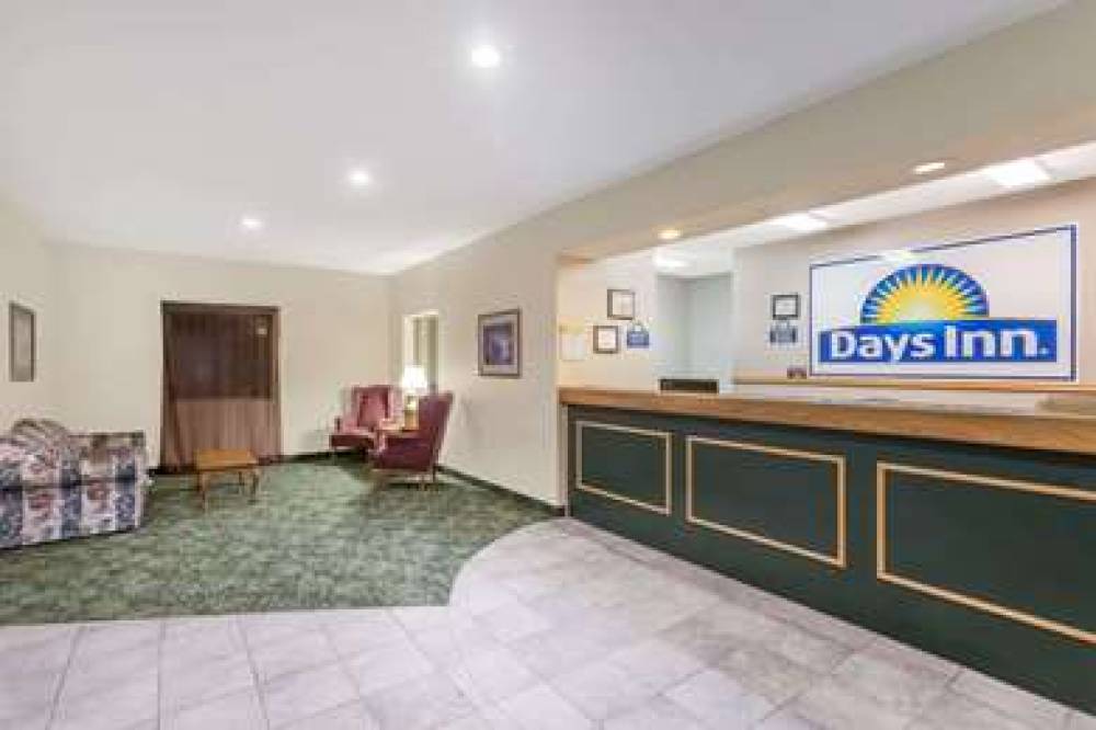 Days Inn By Wyndham Manchester 2