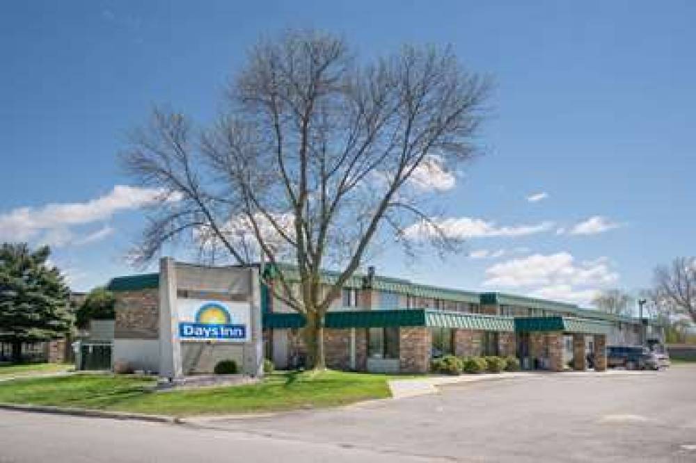 Days Inn By Wyndham Mason City 1