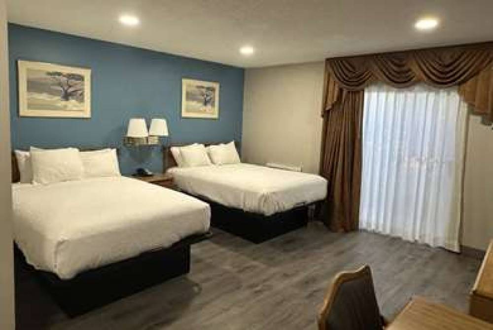 Days Inn By Wyndham Medford 5