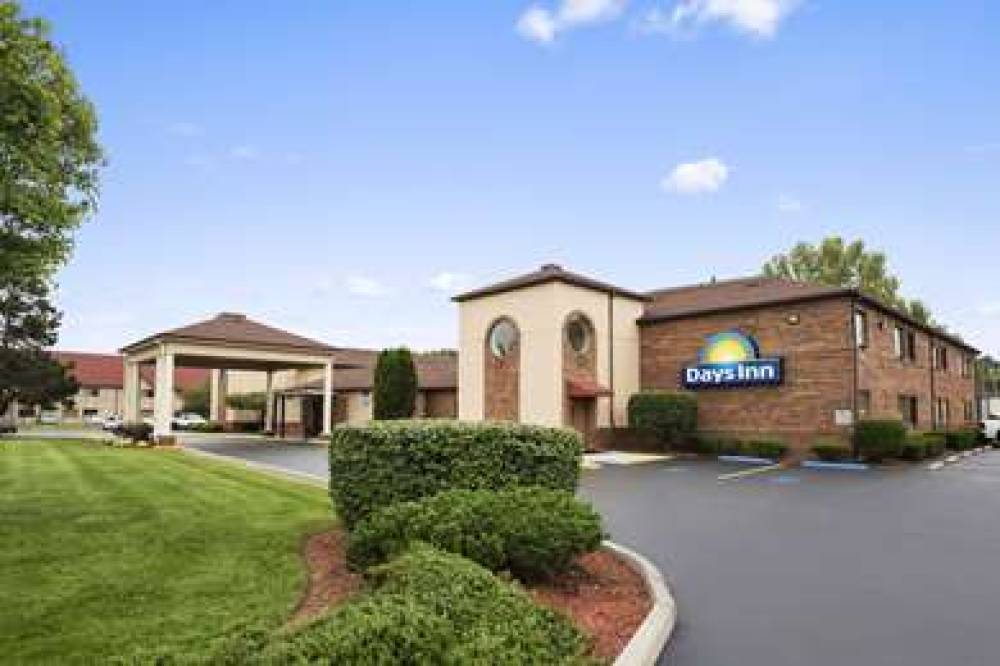 Days Inn By Wyndham Middletown 1