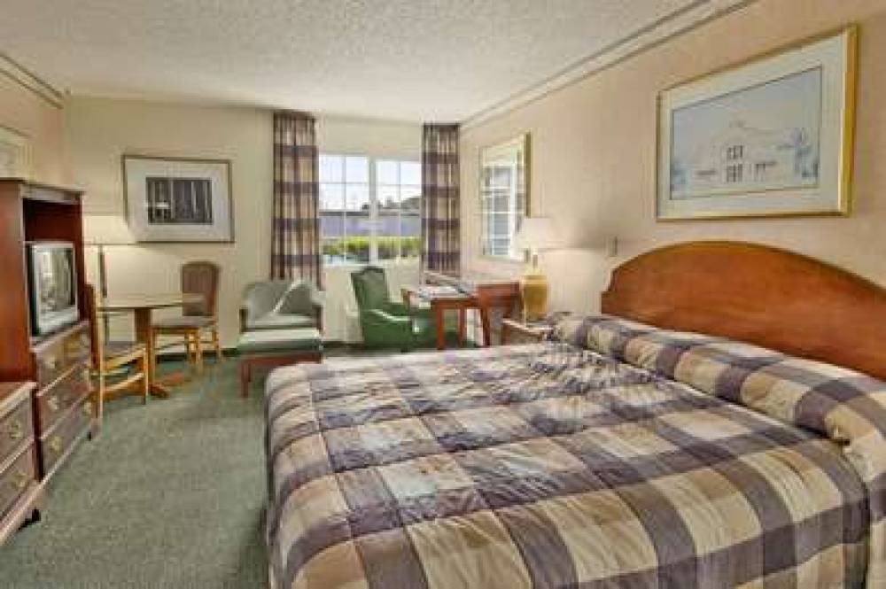 Days Inn By Wyndham Mt. Vernon 4