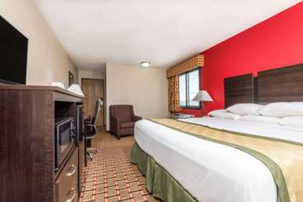 Days Inn By Wyndham Muncie -Ball State University 10