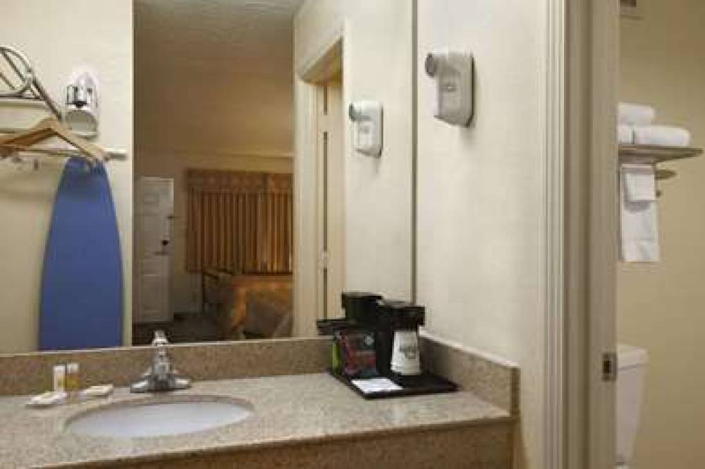 Days Inn By Wyndham Nashville Airport 3