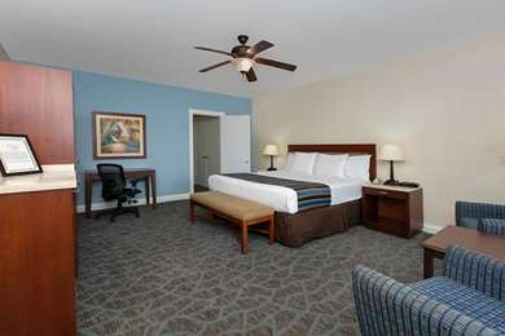 Days Inn By Wyndham Natchez 10