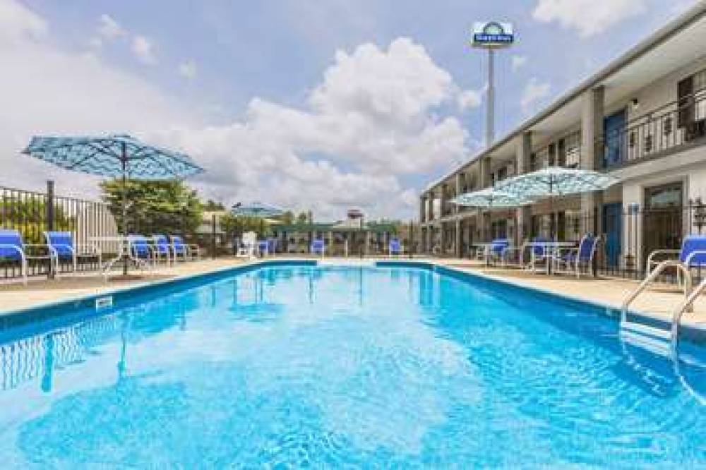 Days Inn By Wyndham Natchitoches 4