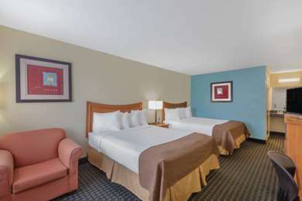 Days Inn By Wyndham Natchitoches 5