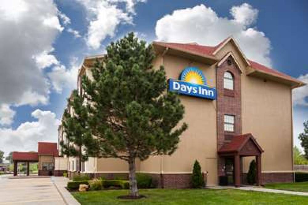 Days Inn By Wyndham Near Kansas Speedway