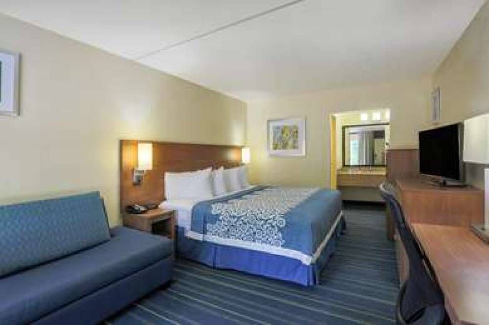 Days Inn By Wyndham Newark Wilmington 8