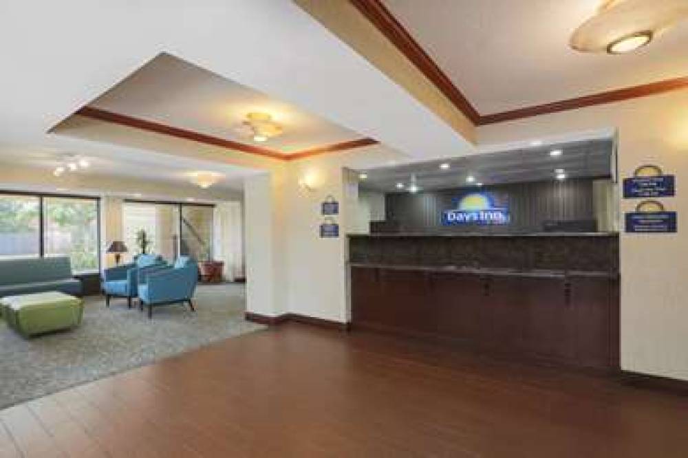 Days Inn By Wyndham Newark Wilmington 4