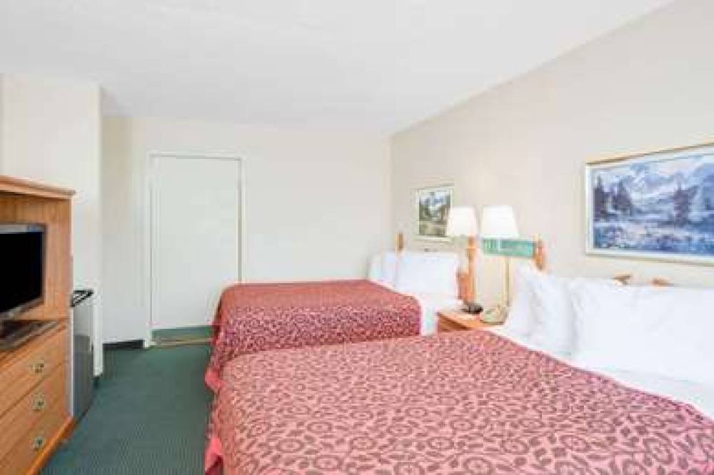 Days Inn By Wyndham Newport 6