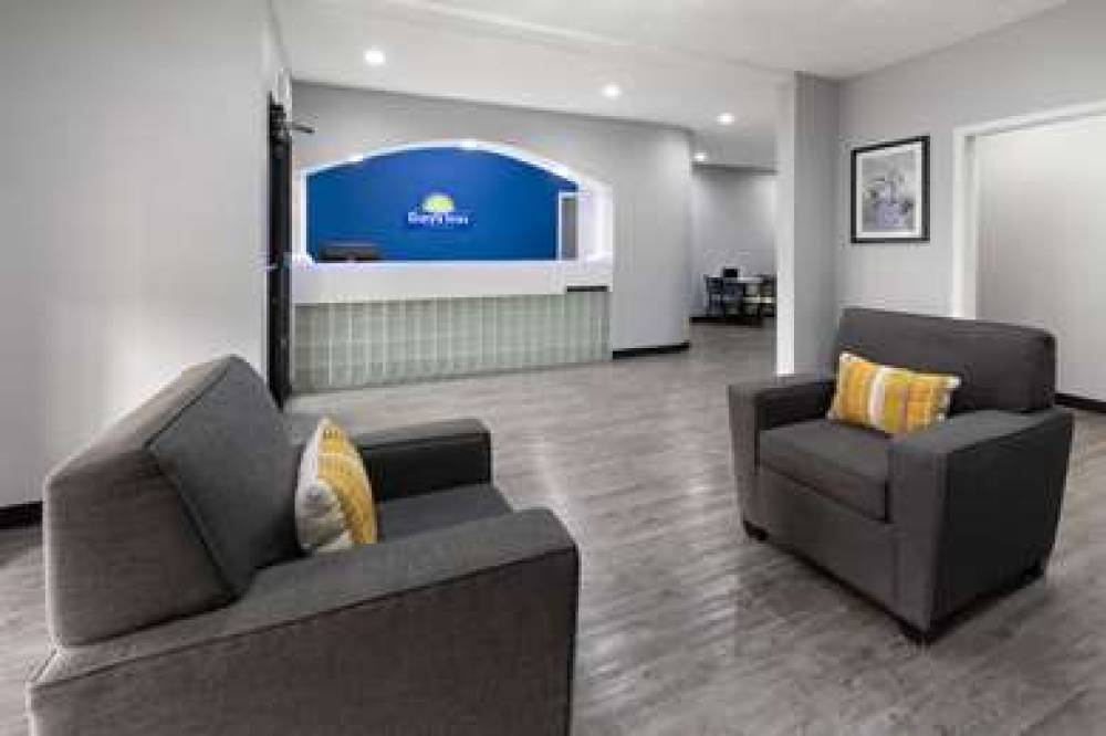 DAYS INN BY WYNDHAM NORTH LITTLE RO 9