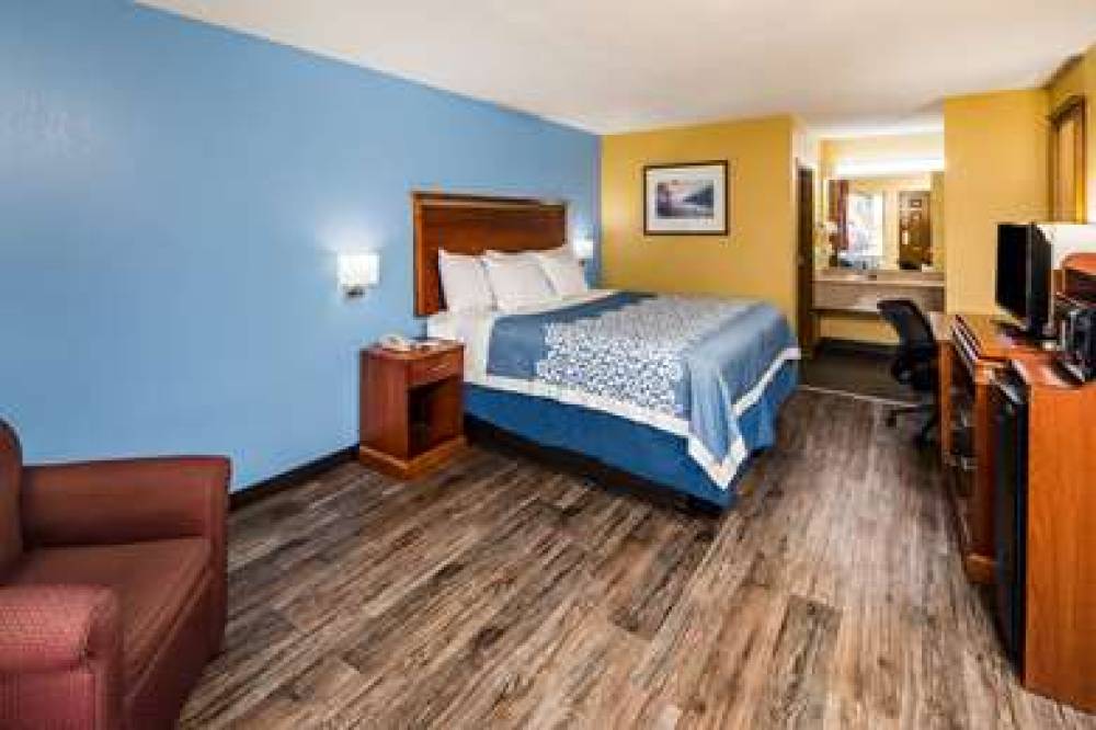 Days Inn By Wyndham Oak Grove/Ft. Campbell 8