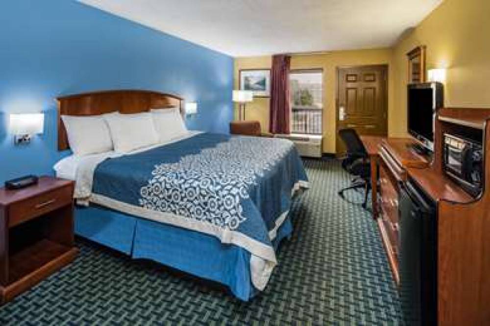 Days Inn By Wyndham Oak Grove/Ft. Campbell 4