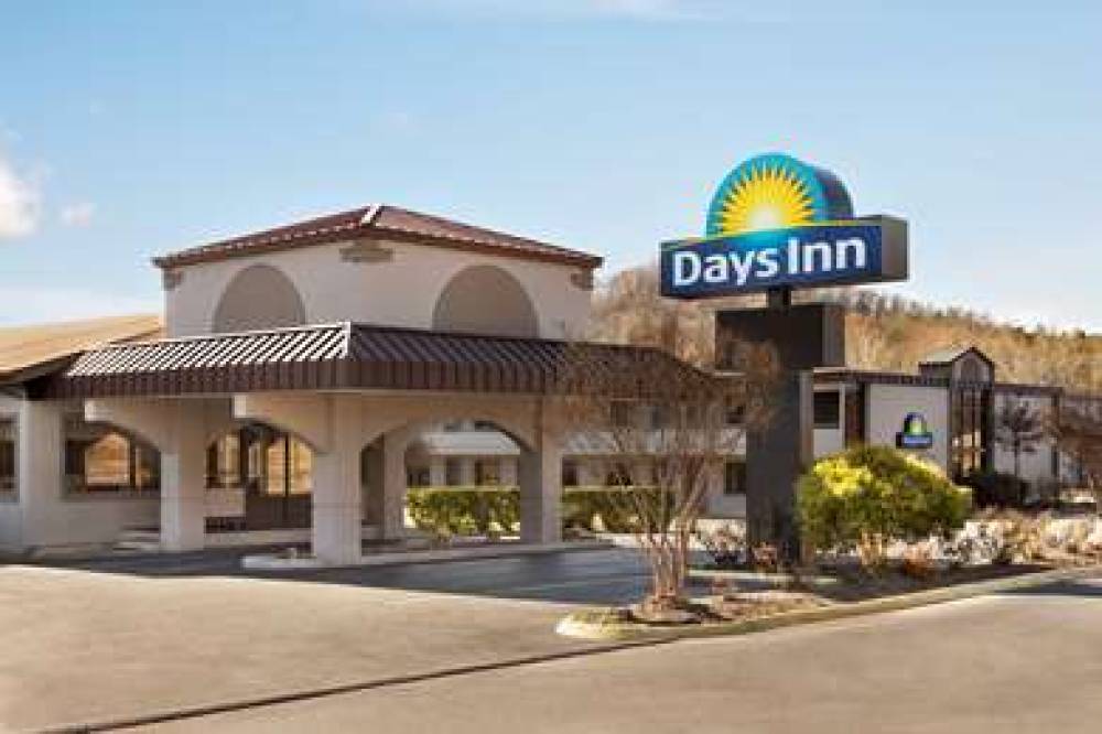 Days Inn By Wyndham Oak Ridge Knoxville 2