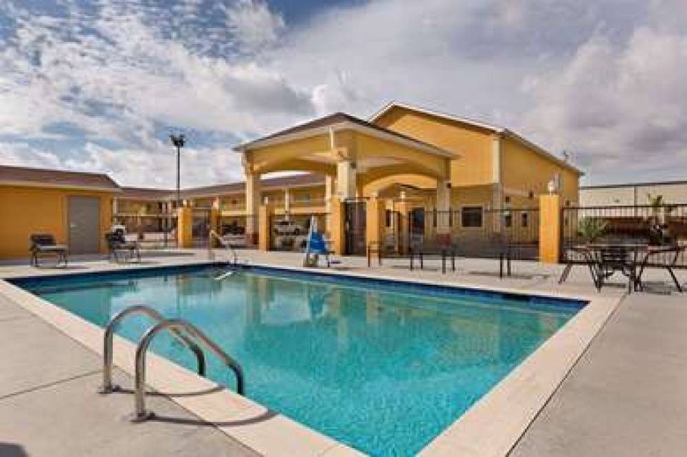 Days Inn By Wyndham Odessa 6