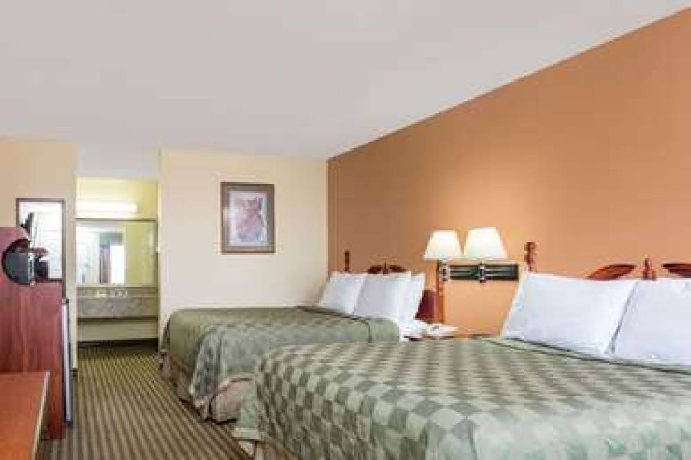 Days Inn By Wyndham Orange 10