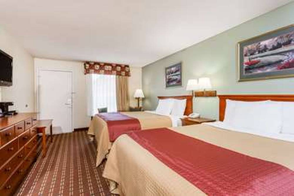 Days Inn By Wyndham Orangeburg 5