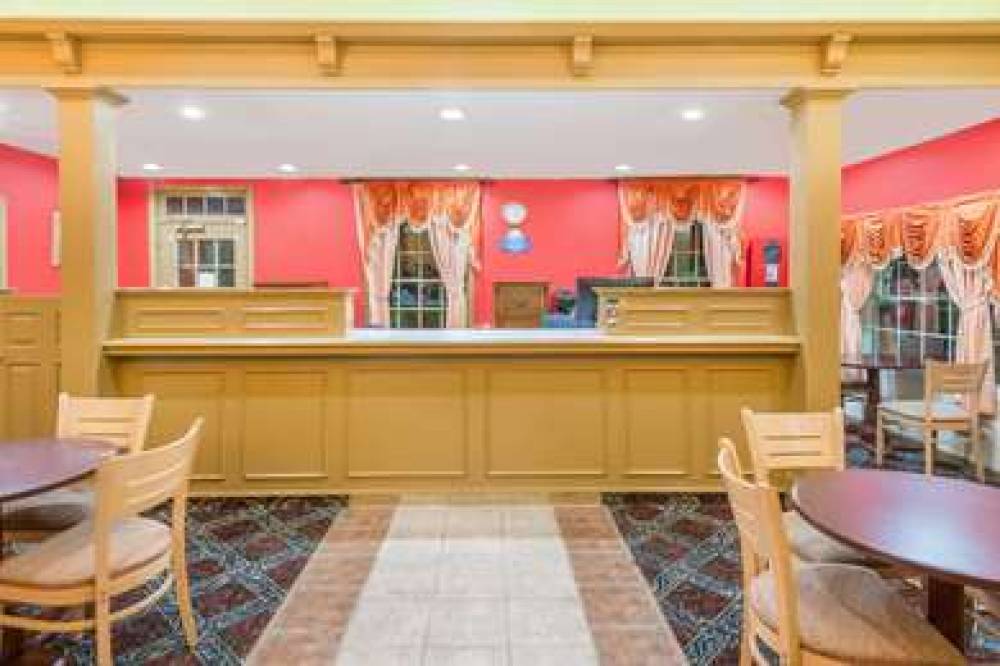 Days Inn By Wyndham Ottawa 2