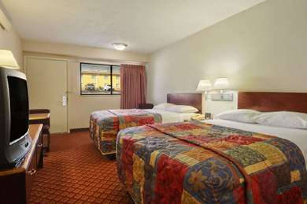 Days Inn By Wyndham Overland Park/Metcalf/Convention Center 6