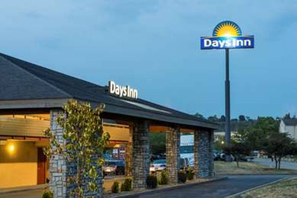 Days Inn By Wyndham Pittsburgh-Harmarville 2