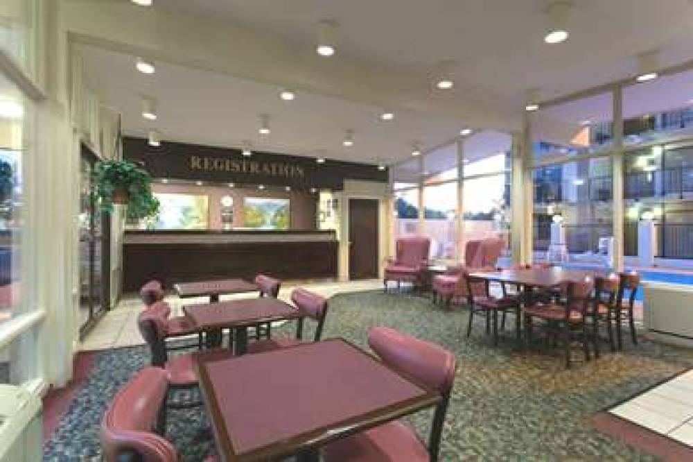 Days Inn By Wyndham Raleigh South 5