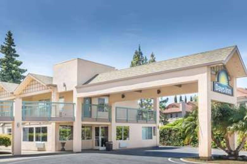 Days Inn By Wyndham Redwood City 1