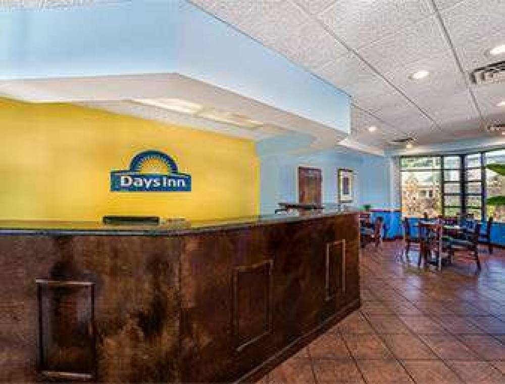 Days Inn By Wyndham Richmond Hill/Savannah 5