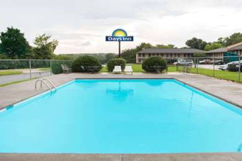 Days Inn By Wyndham Rockingham 3