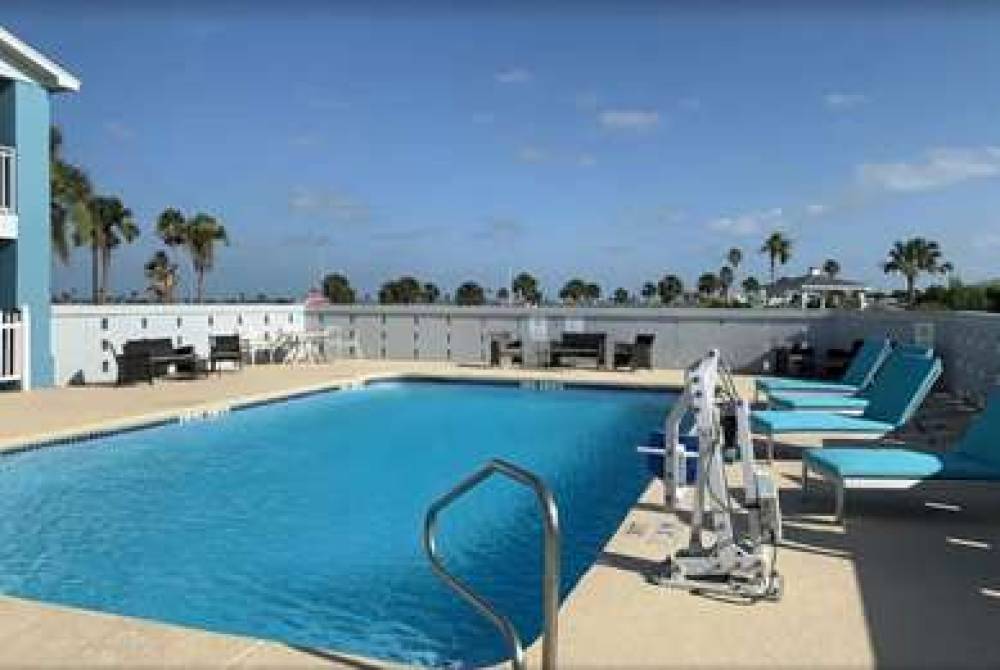 DAYS INN BY WYNDHAM ROCKPORT TEXAS 2