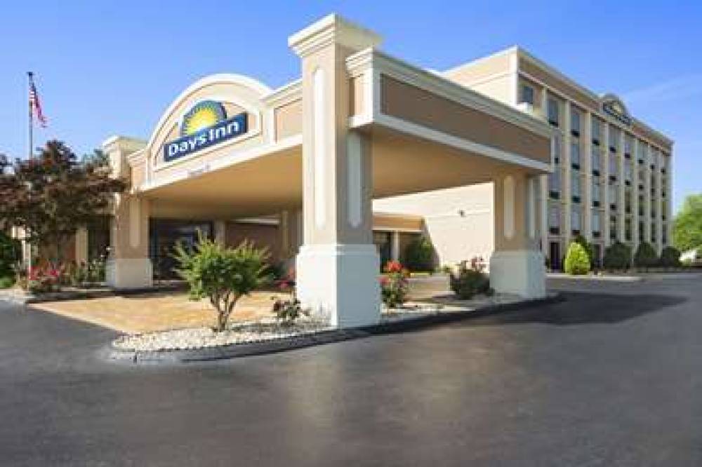 Days Inn By Wyndham Rome Downtown