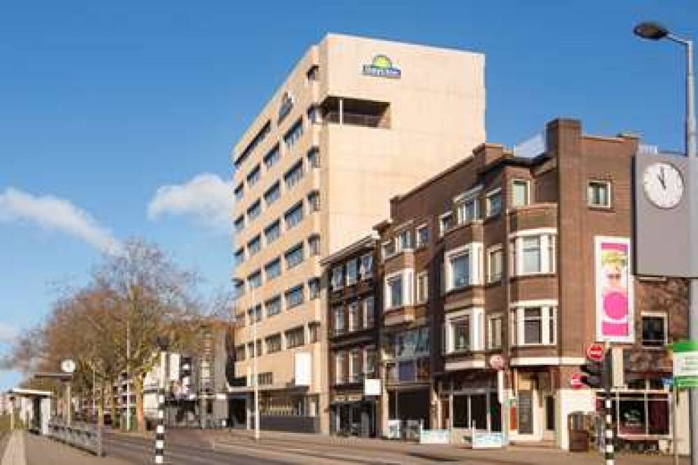 DAYS INN BY WYNDHAM ROTTERDAM CITY 2