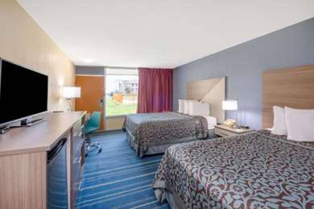 DAYS INN BY WYNDHAM, SALEM 10