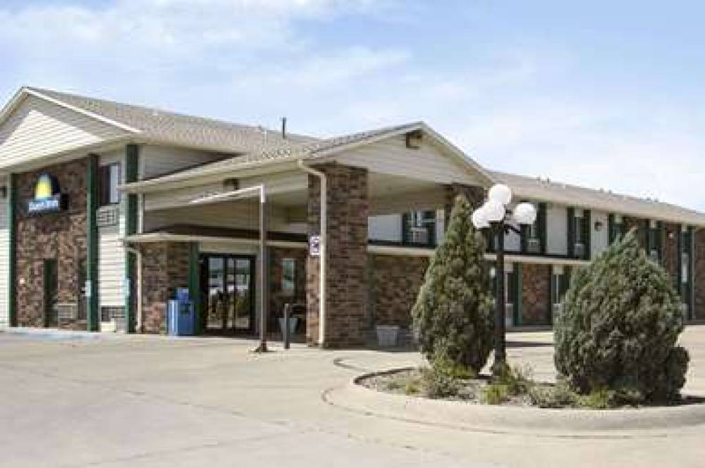 DAYS INN BY WYNDHAM, SALINA I-70 1