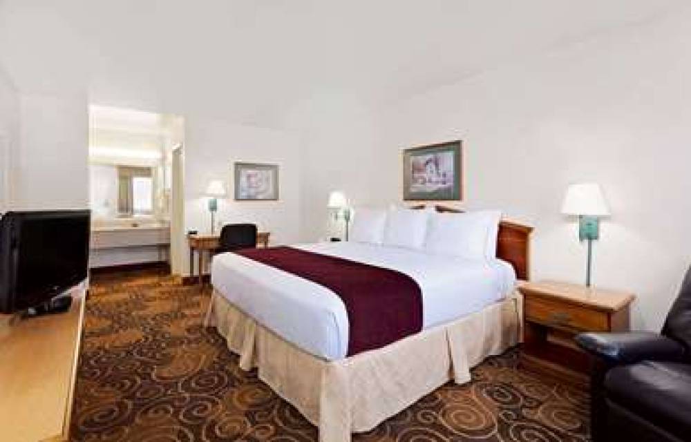 DAYS INN BY WYNDHAM, SAN ANGELO 8