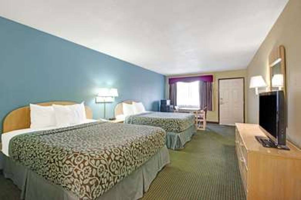 Days Inn By Wyndham San Antonio Near Fiesta Park 10