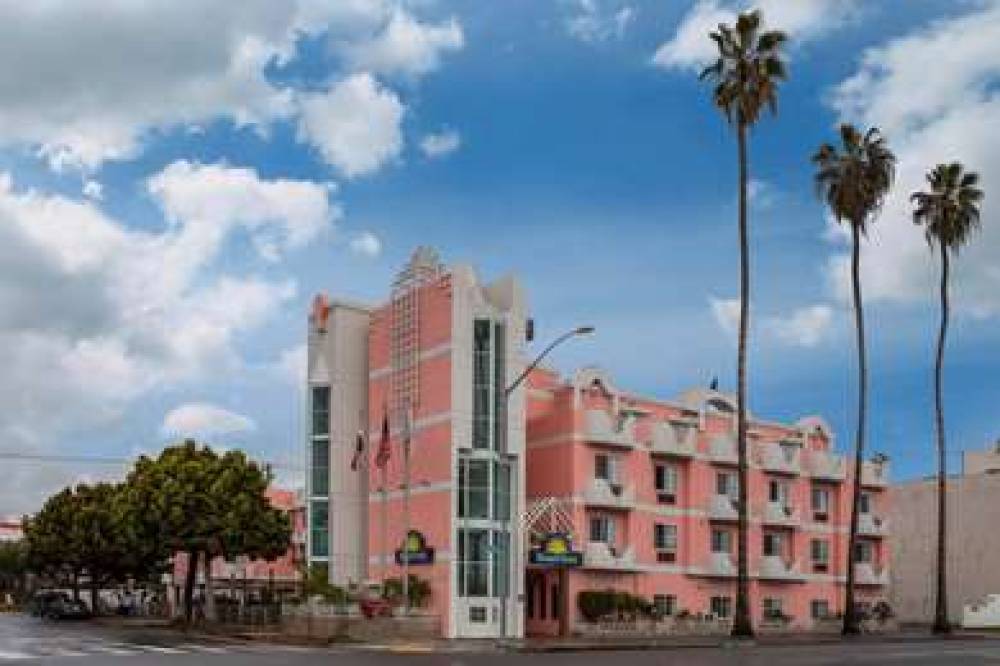 Days Inn By Wyndham Santa Monica/Los Angeles 7