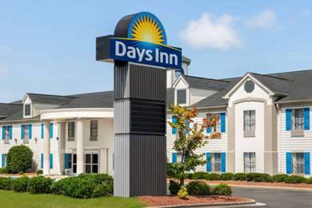 Days Inn By Wyndham Shallotte 3